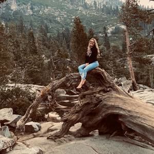 Meet your Posher, Malorie